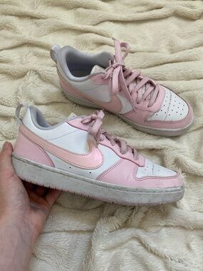 Nike Court Borough Low white/pink sneakers Sz 6Y/ W7.5